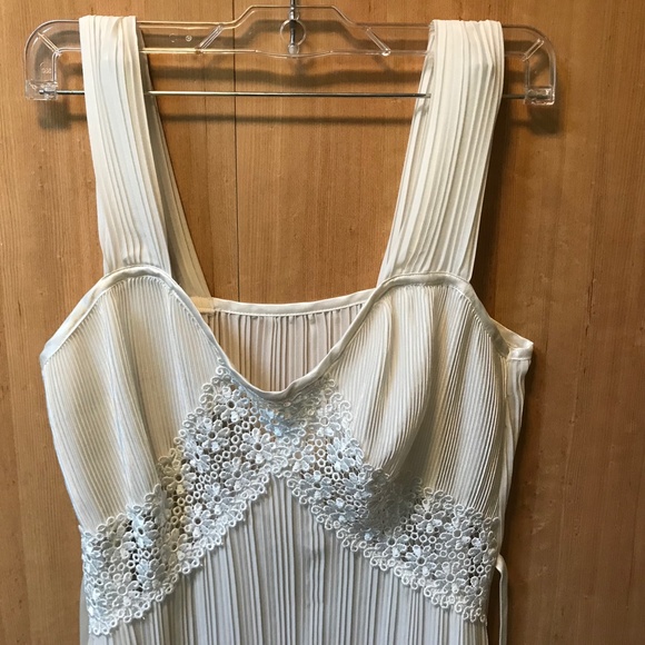 VINTAGE NIGHT GOWN - Picture 2 of 7